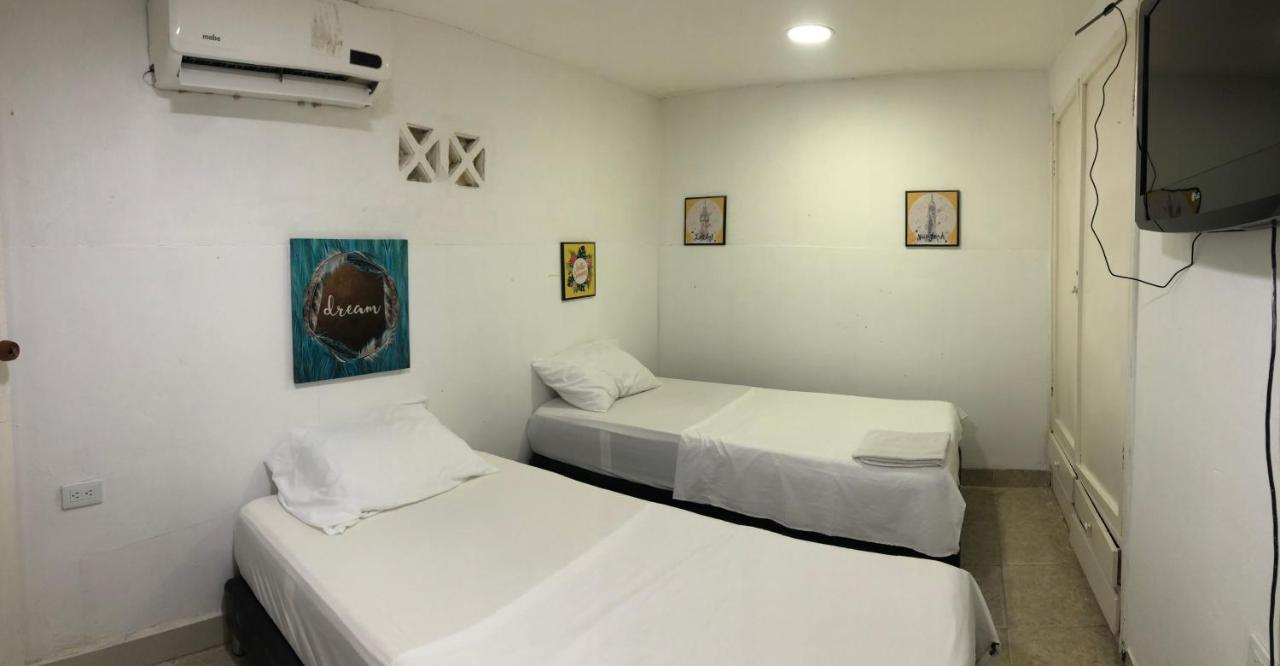 Martinica Hostel Cartagena Esterno foto